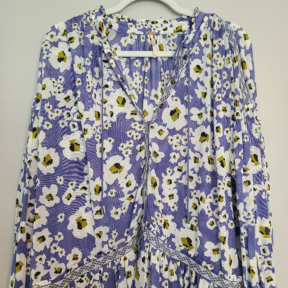Free People Lavendar Love Letter Floral Flowy Hi-Lo Tunic Blouse - Picture 3 of 16